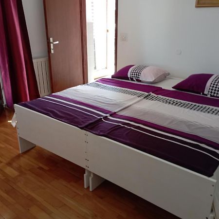 Apartment Mare 1 Novigrad Istria Exteriör bild