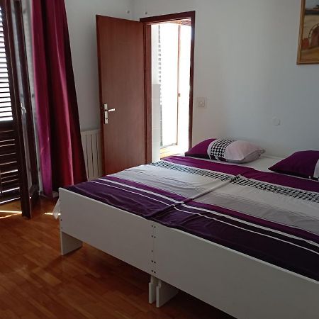 Apartment Mare 1 Novigrad Istria Exteriör bild