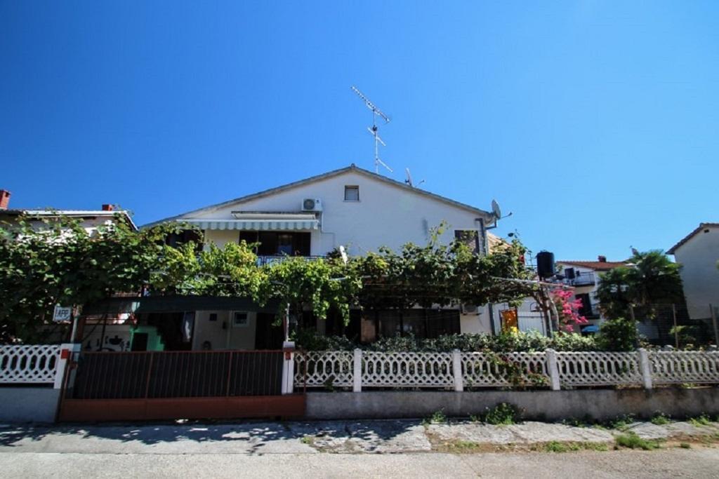 Apartment Mare 1 Novigrad Istria Exteriör bild